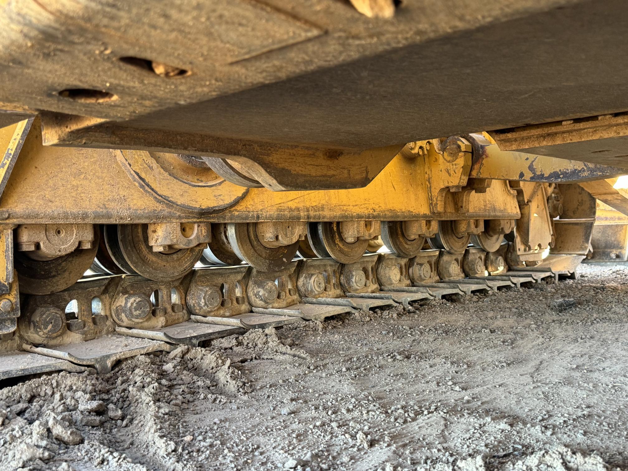 2015 CATERPILLAR D6T XL - view 6 of 7